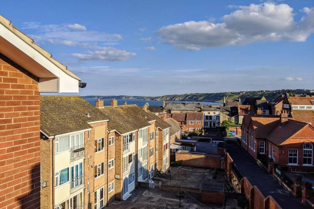 200 Year Old Large Townhouse With Sea Views Villa Scarborough Buitenkant foto